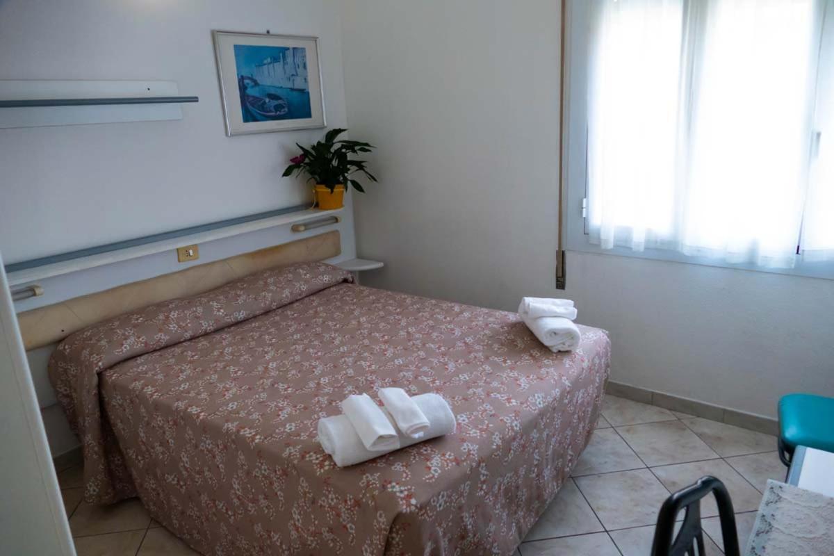 Hotel Fortuna San Bartolomeo Al Mare Eksteriør bilde